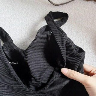 SET ÁO ĐEN 2S HỞ LƯNG QUẦN SUÔNG