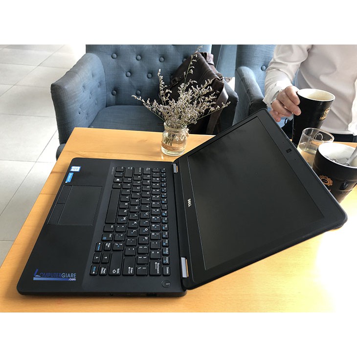 Laptop Dell Latitude E7270-Core i7 mạnh mẽ-RAM 8GB-SSD 256GB-Dòng Ultrabook mỏng nhẹ, thời trang