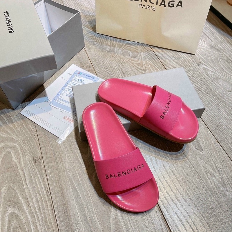 Dép lê balen chữ fullbox