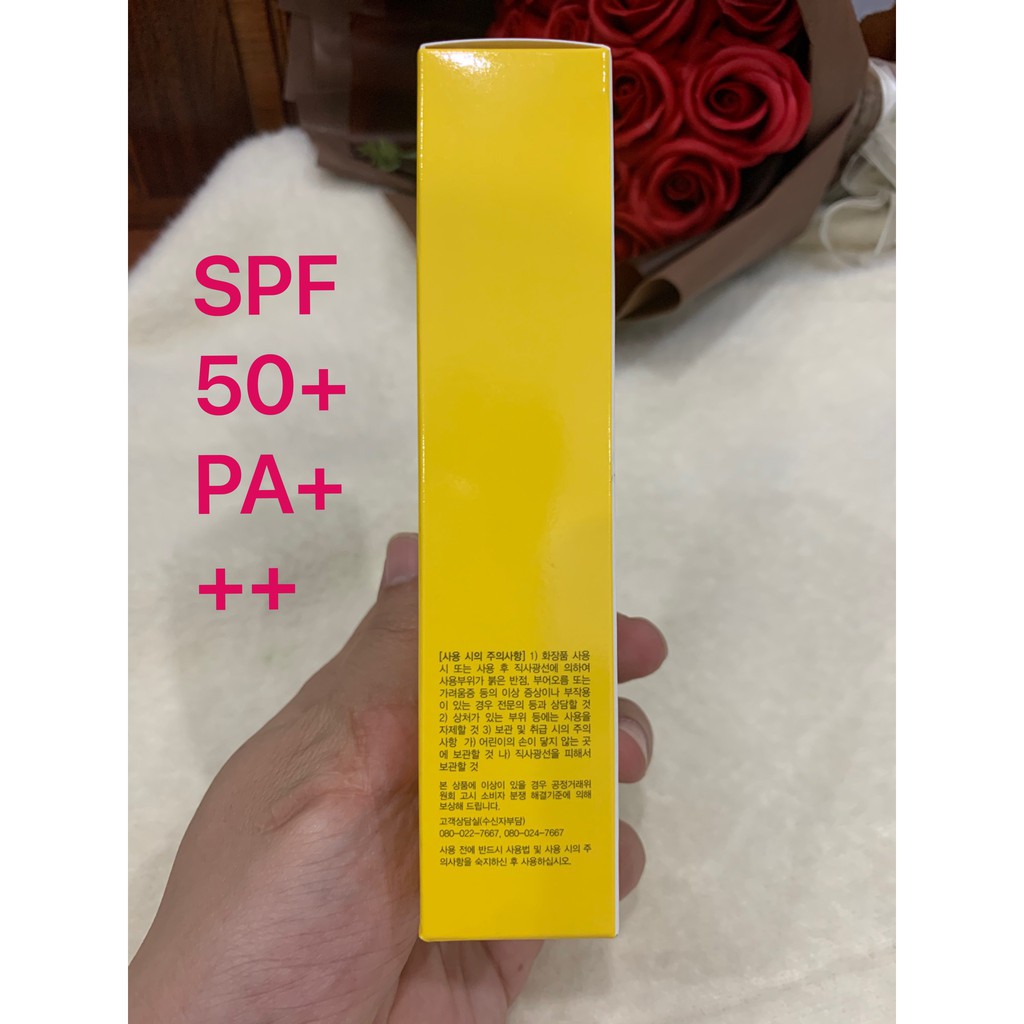 Kem chống nắng vật lý 3in1 Sempre Happy & Please Skin Fit Sunblock SPF50+ PA+++ (100ml) ! Gía Gốc