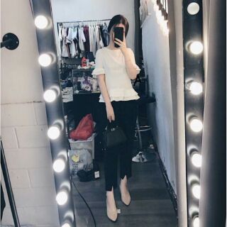 Áo kiểu bèo nhún tay áo