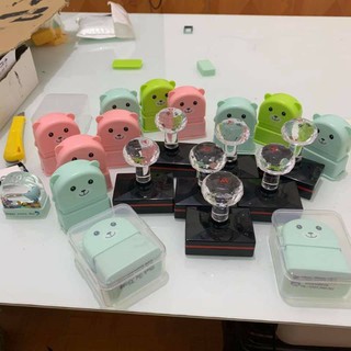 Con dấu in tên lên quần áo bé không phai