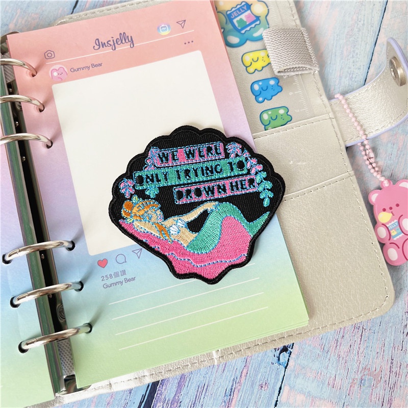 ☸ Sticker Ủi Thêu Hình Nàng Tiên Cá ☸ 1 Miếng Dán Ủi Lên Quần Áo Hình Huy Hiệu