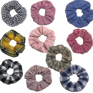 Cột tóc scrunchies kẻ nhiều màu