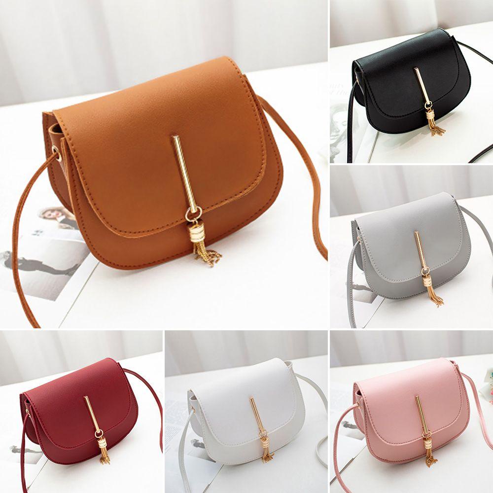 Túi Đeo Vai Chất Liệu Da PU Phối Tua Rua