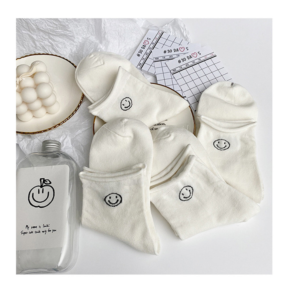 Tất mềm mại in hình mặt cười xinh xắn thiết kế co giãn cho nữ | BigBuy360 - bigbuy360.vn