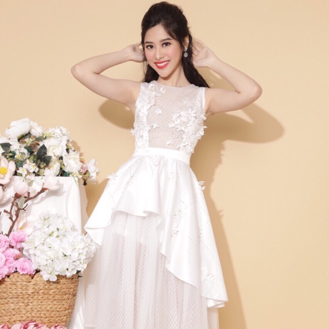 VÁY DỰ TIỆC-VÁY ĐI CHƠI-VÁY DẠ HỘI- Tất cả đều có sẵn tại shop hồ ly nhé khách. Ib shop tư vấn cho các bạn kĩ hơn về fom