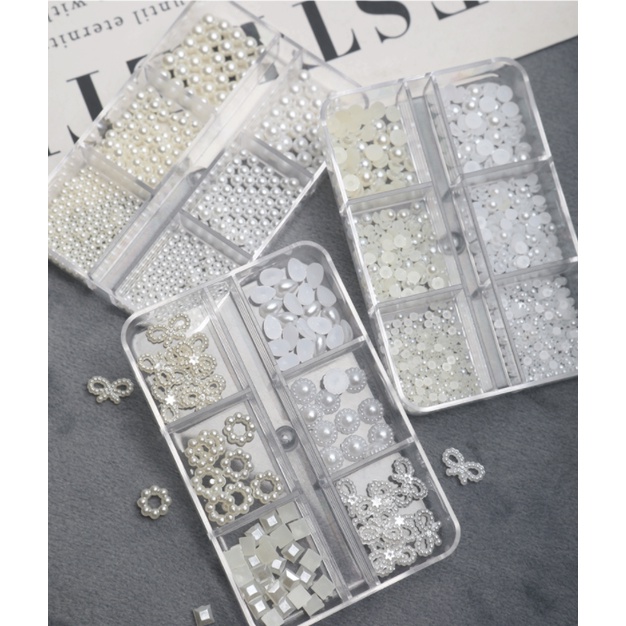 Khay trai nửa trang trí nail