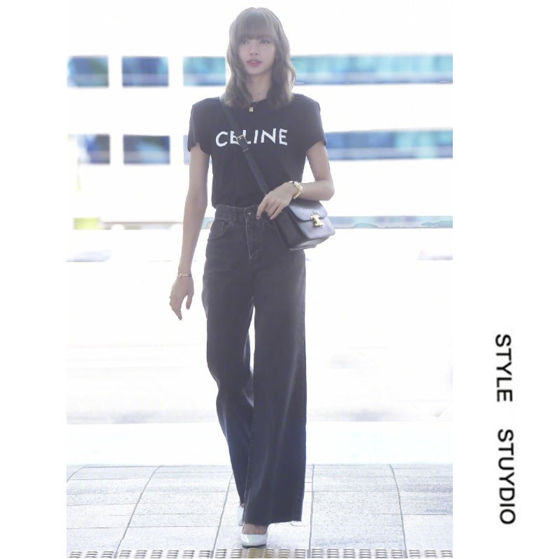 Quần Jeans đen rộng Lisa Blackpink