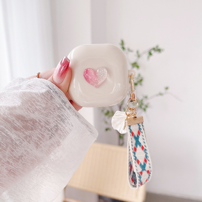 Vỏ Bảo Vệ Hộp Sạc Tai Nghe Samsung Galaxy Buds 2 / Buds Live / Buds FE / Buds 2 Pro / Buds Pro Hình Trái Tim Dễ Thương Kèm Móc Treo Tiện Dụng Cho Buds2 Pro