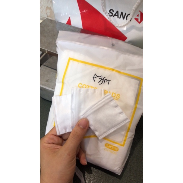 Bông tẩy trang 222 miếng 3 lớp mirrortoctoc MTT222