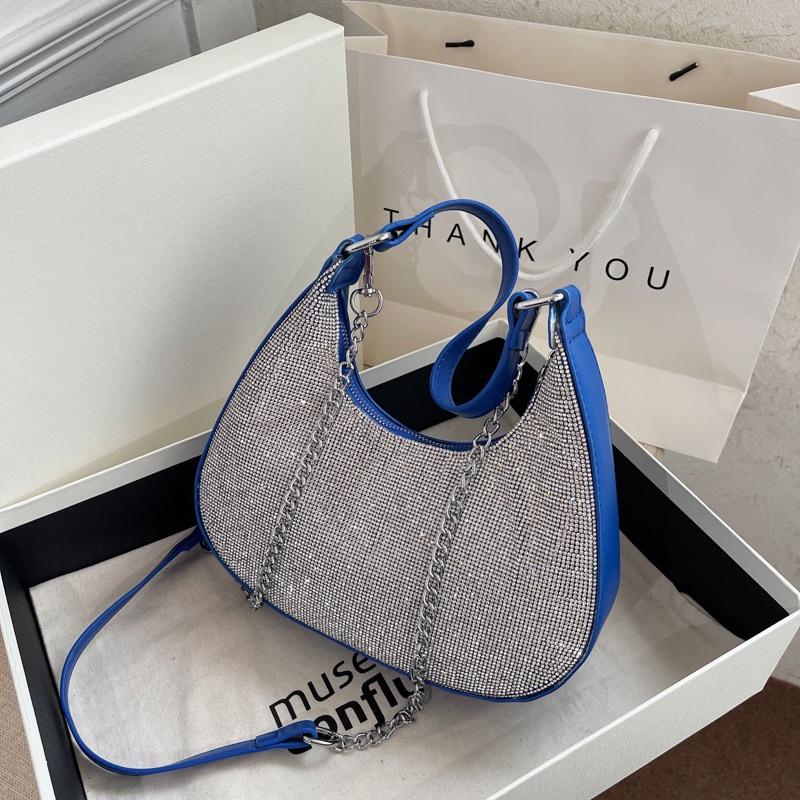 IELGY women's french rhinestone chain texture messenger bag