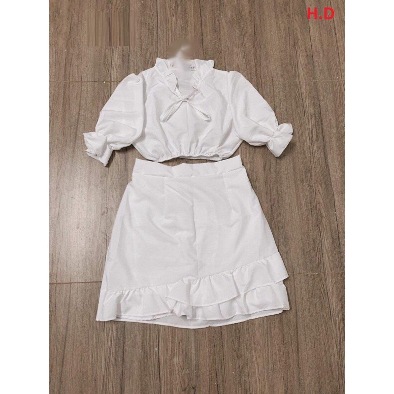 [HÀNG HOT, TẶNG QUÀ XINH] SÉT VÁY CỔ CHỮ V KẾT HỢP CHÂN VÁY 2 TẦNG LỆCH KIỂU DÁNG CÁ TÍNH ĐỘC ĐÁO TEENS FASHION