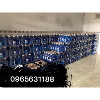 Nước rửa kính Th Clean dạng can 2.5L