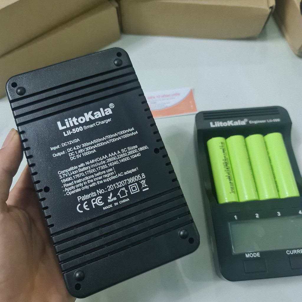 Sạc LiitoKala Lii-500, Sạc thông minh, đo nội trở và dung lượng pin