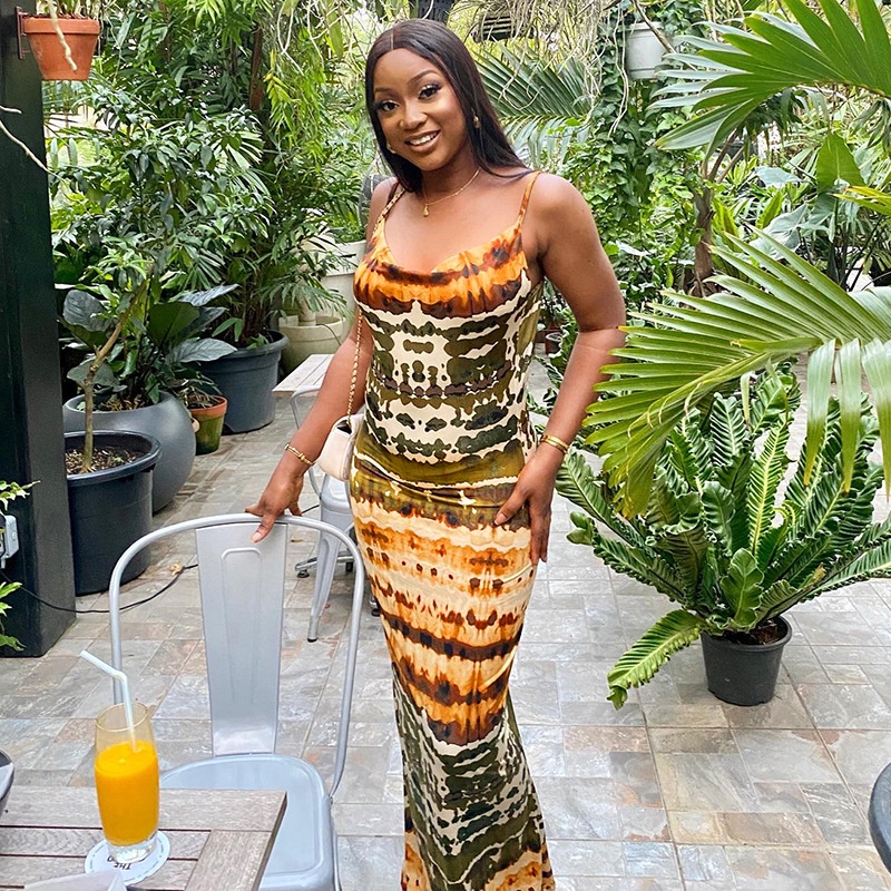 Đầm Sát Nách Nhuộm Màu Hở Lưng Thời Trang Cho Nữ