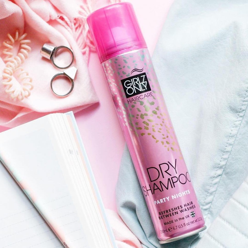 Dầu Gội Khô Girlz Only 200ml UK