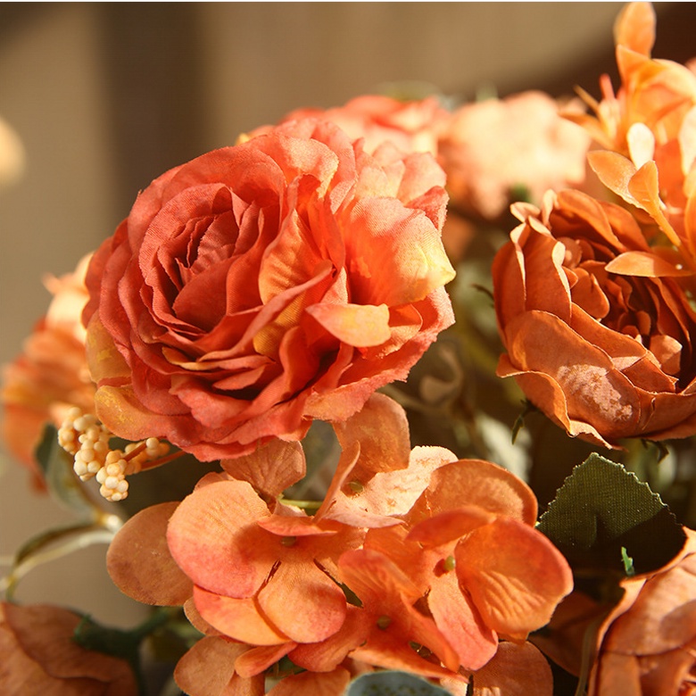 1 Bó Hoa Hồng Nhân Tạo Trang Trí Bàn Ăn