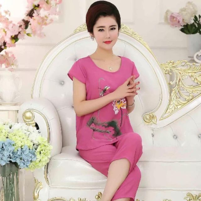 Bộ quần áo mặc nhà
