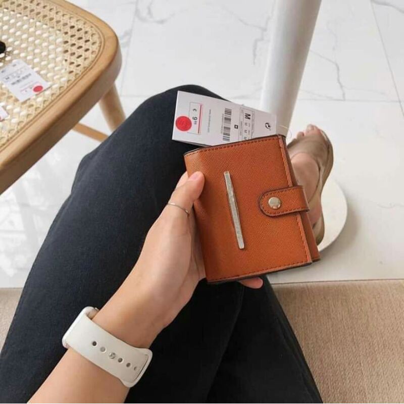 Ví ngắn Stradivarius