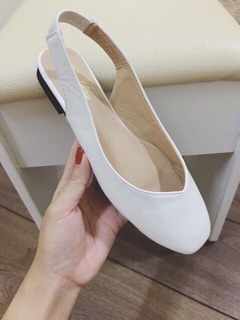Giày bệt bup bê