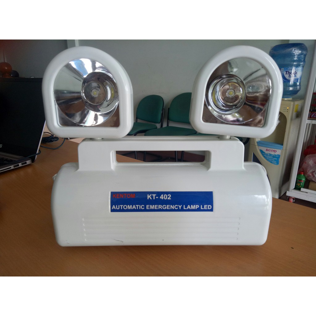 Đèn sạc chiếu sáng khẩn cấp Kentom 402