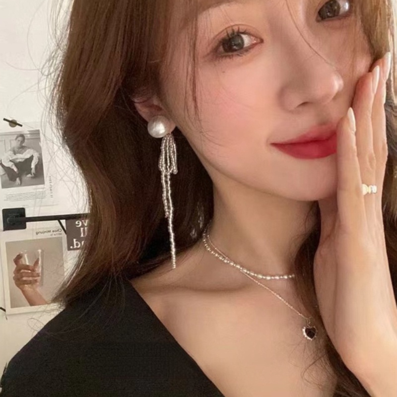 Khuyên Tai Dáng Dài Đính Ngọc Trai Phối Tua Rua Sang Trọng Ngọt Ngào Thời Trang