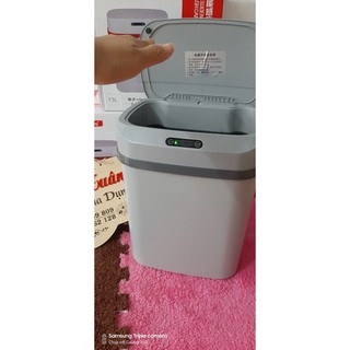 THÙNG RÁC TỰ ĐỘNG CẢM BIẾN THÔNG MINH TẶNG KÈM 15 TÚI ĐỰNG RÁC SIÊU DAI