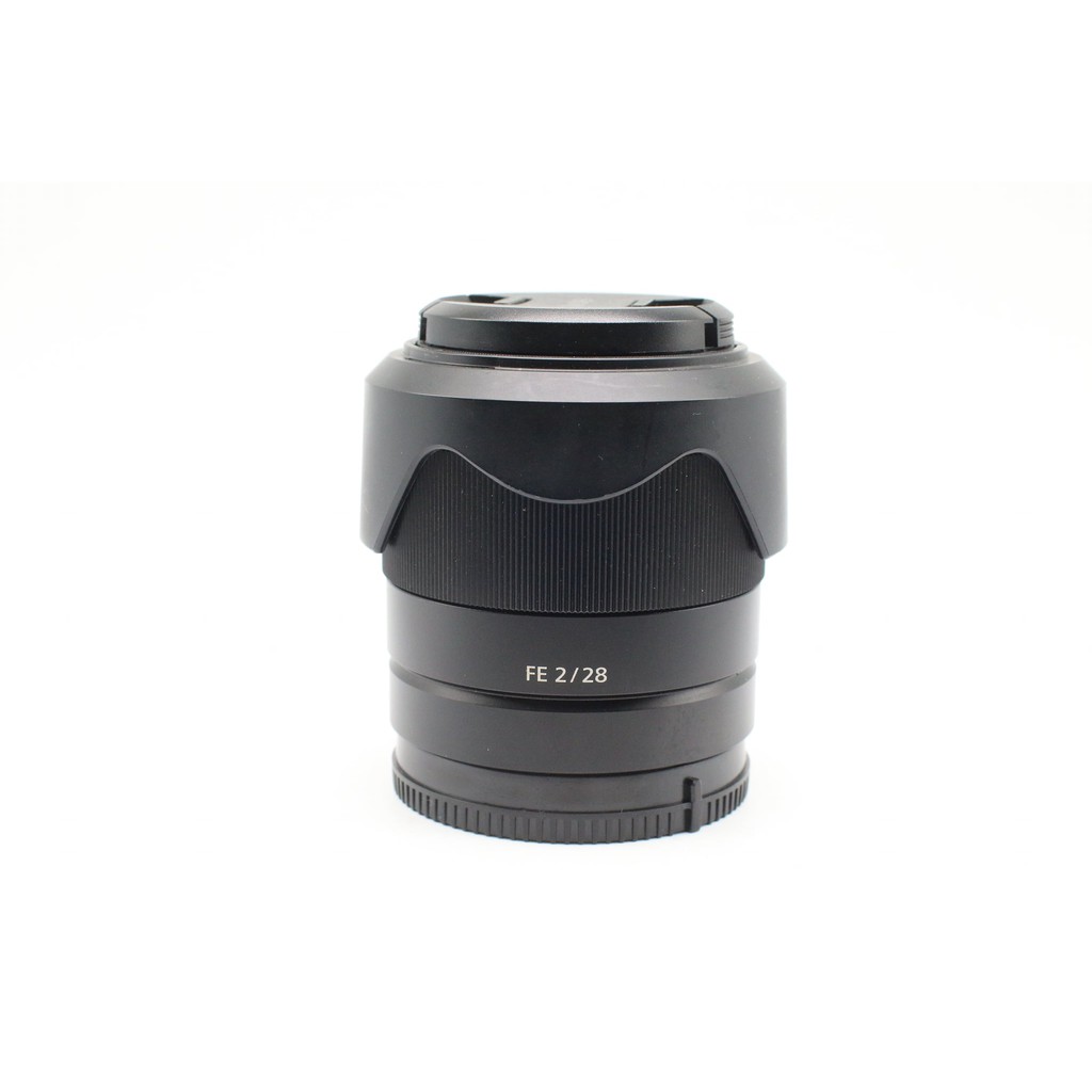 Ống kính Sony FE 28mm f/2 kèm hood