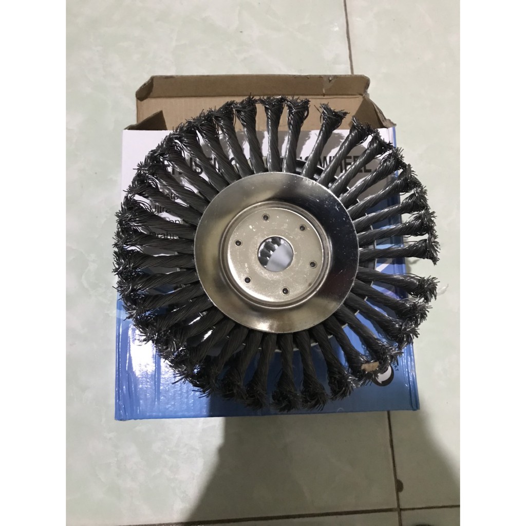 Lưỡi cắt cỏ dùi thép - lưỡi cắt cỏ dùng cho máy cắt cỏ - lưỡi cắt cỏ sợi thép - bàn chải cắt cỏ1 sz to