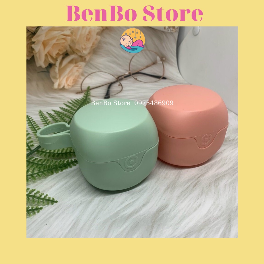 Hộp đựng ti giả có móc treo avent, Bibs, dr brown
