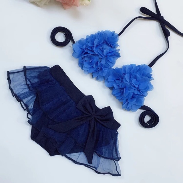 Bộ bơi cho bé . Đồ đi biển cho bé . Xinh ngất ngây luôn ạ . Các mẹ tậu nhanh cho gái hè này ạ . Hàng order Sỉ inbox