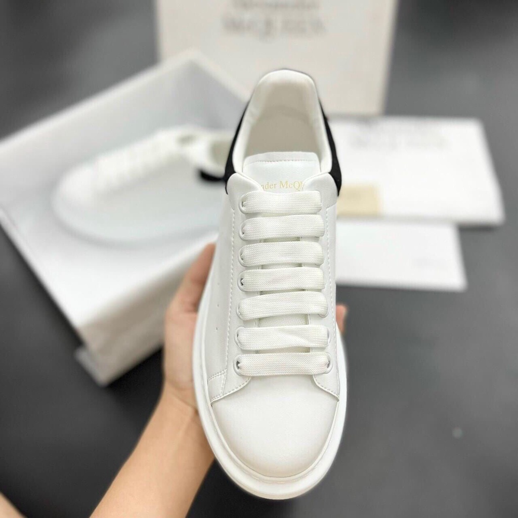 Giày mc qeen gót nhung đen dây lụa chất liệu da mền đi êm full bil + full box 11