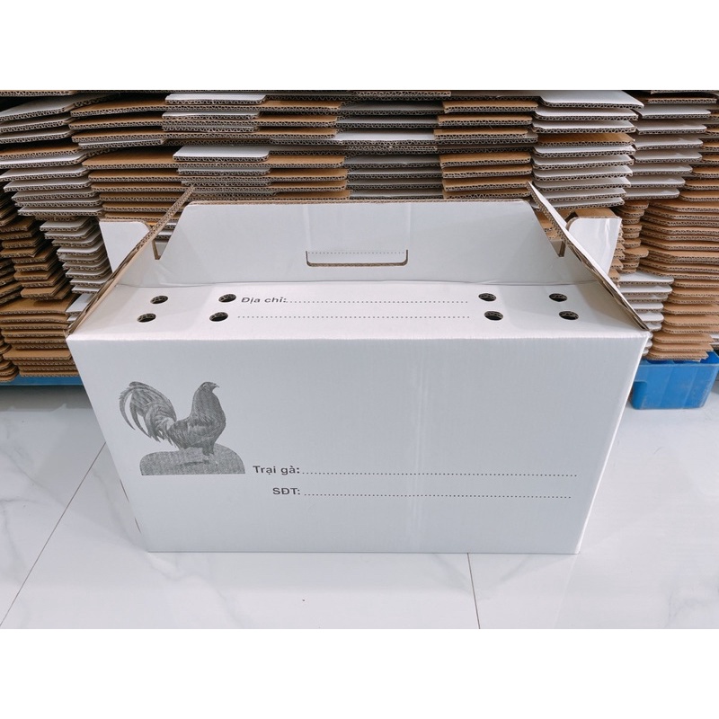 Combo 3 Thùng Gà Nòi  giấy Carton Cao Cấp. Thoáng khí, cung cấp đủ Oxi cho gà khi di chuyển xa được thoải mái.