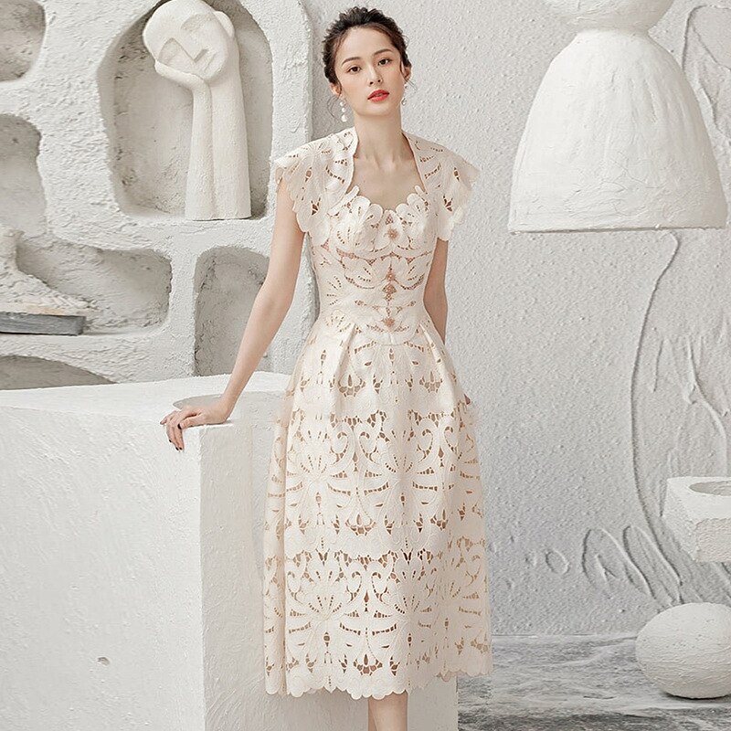 Đầm chữ A dài phối ren Amy