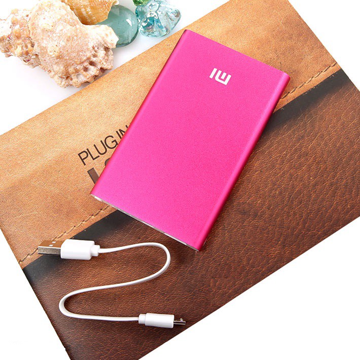 Pin sạc dự phòng Xiaomi Power Bank - Capacity 3.7V/12000 mAh - Output 5V :2A(max) - Input :1A (max)