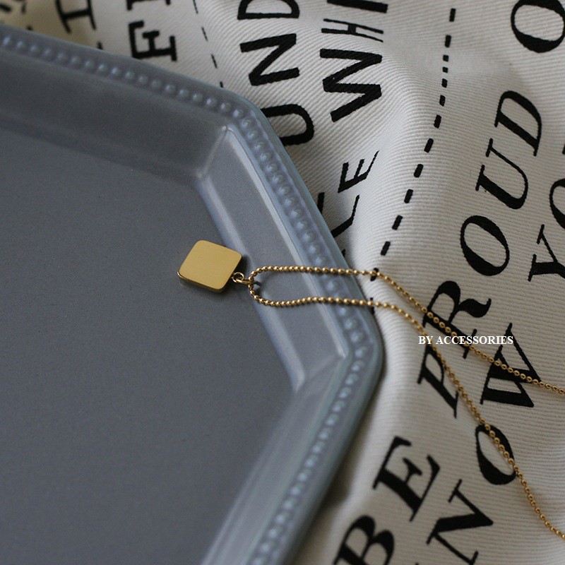 Dây chuyền titan mặt vuông hình cherry không gỉ