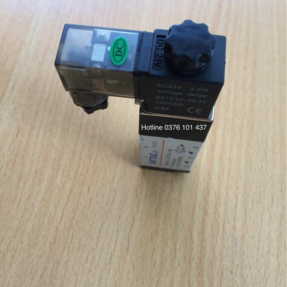 Van Điện Từ Khí Nén AIRTAC 4V110-06