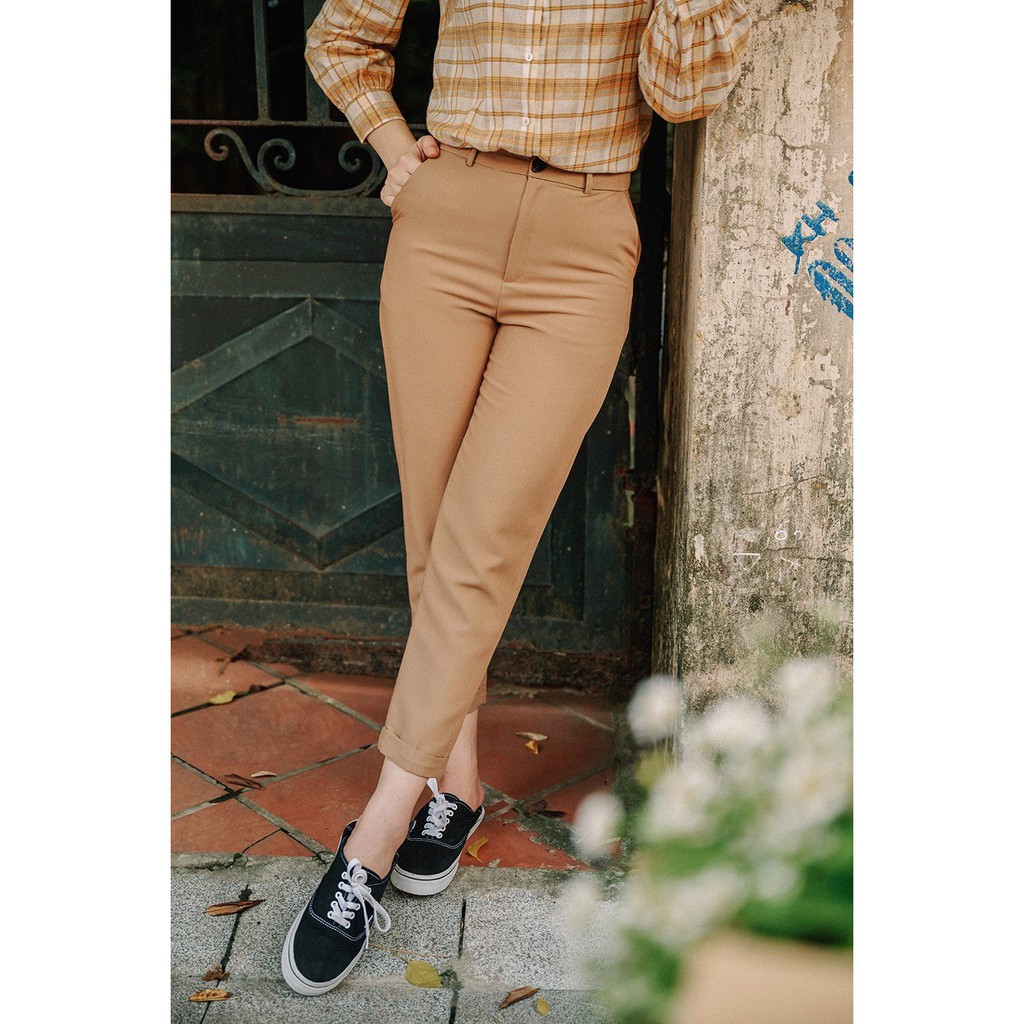 Quần ống đứng basic cạp lưng chun màu cafe 1QU2041 ADORE DRESS