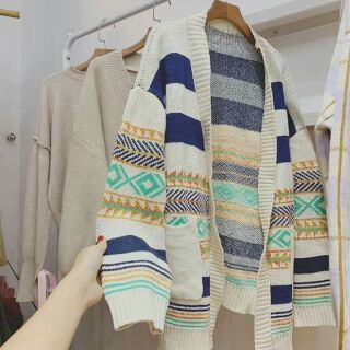 Áo khoác len họa tiết thổ cẩm