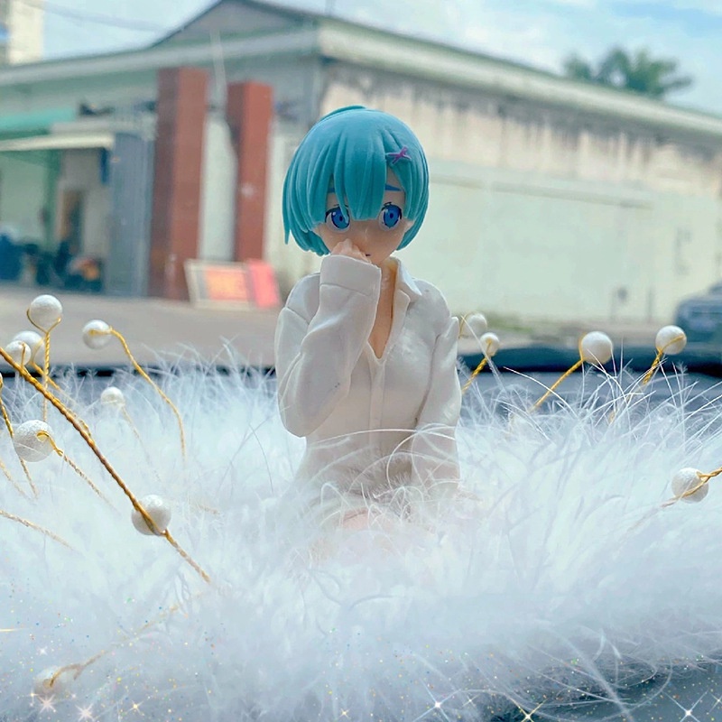 Mô hình nhân vật Rem mặc áo sơ mi trắng tư thế ngồi 11cm trong anime Re:Zero Life In A Different World
