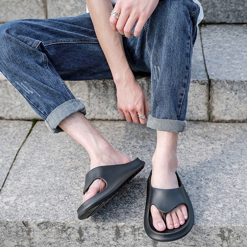 Dép Sandal Xỏ Ngón Đế Mềm Dày Dặn Chống Mùi Chống Trượt Màu Trơn Đơn Giản Thời Trang Đi Biển Cho Nam Và Nữ