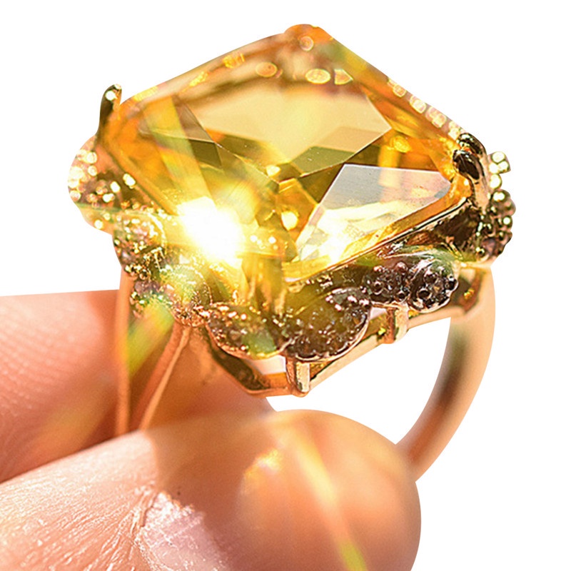 Nhẫn hợp kim mạ vàng đính đá thiết kế sang trọng dành cho nữ