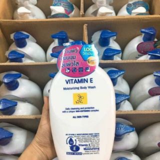 Sữa tắm VITAMIN E 800ml