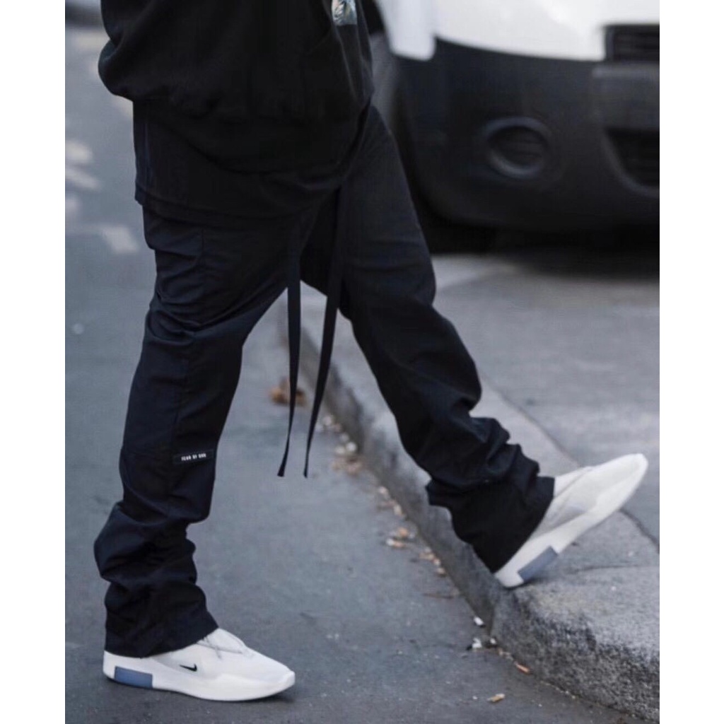 Quần FOG FEAR OF GOD mùa 6 có khóa dán phong cách đường phố