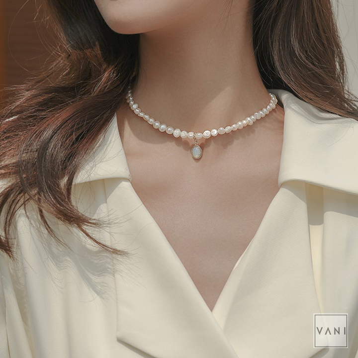 Vòng Cổ Hạt Châu Nước Ngọt Đính Charm Tròn - Vani Store - TS000558