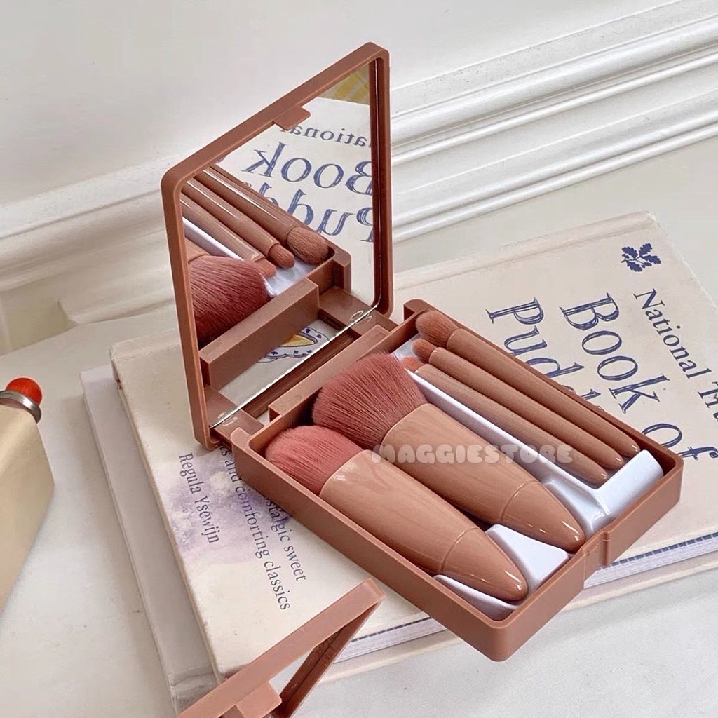 Bộ cọ nội địa Trung 5c kèm gương