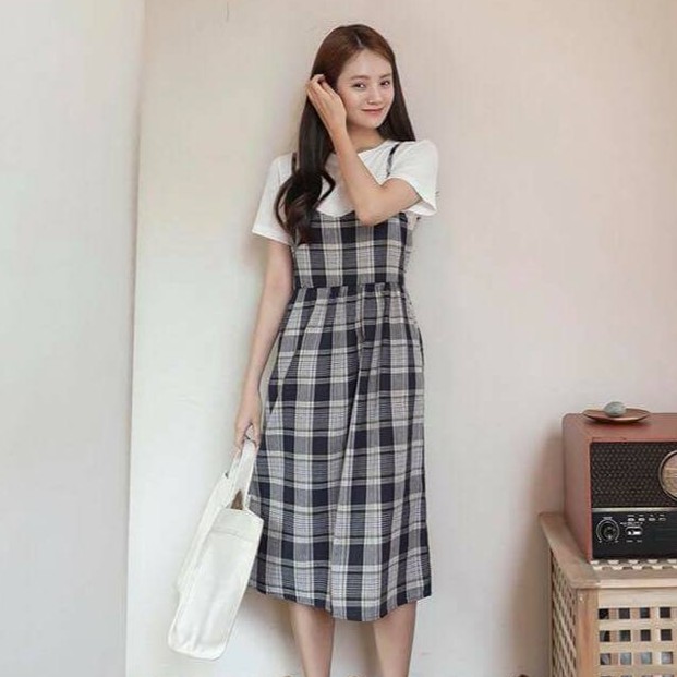 Set đầm dây và áo thun n, Đầm công sở, đầm đi làm vừa đẹp vừa trẻ trung, đầm đi biển, đầm đi chơi dạo phố