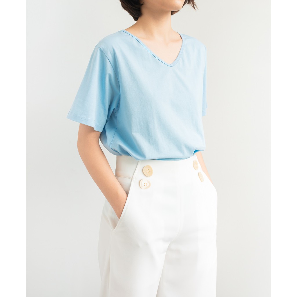 [FOUR6] Áo thun nữ cổ tim trơn ngắn tay cotton đẹp | BigBuy360 - bigbuy360.vn