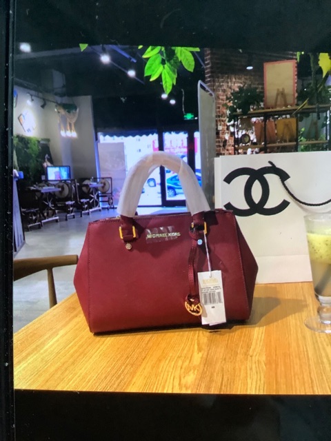 ✨Túi super MK Michael Kors da bò size to 32